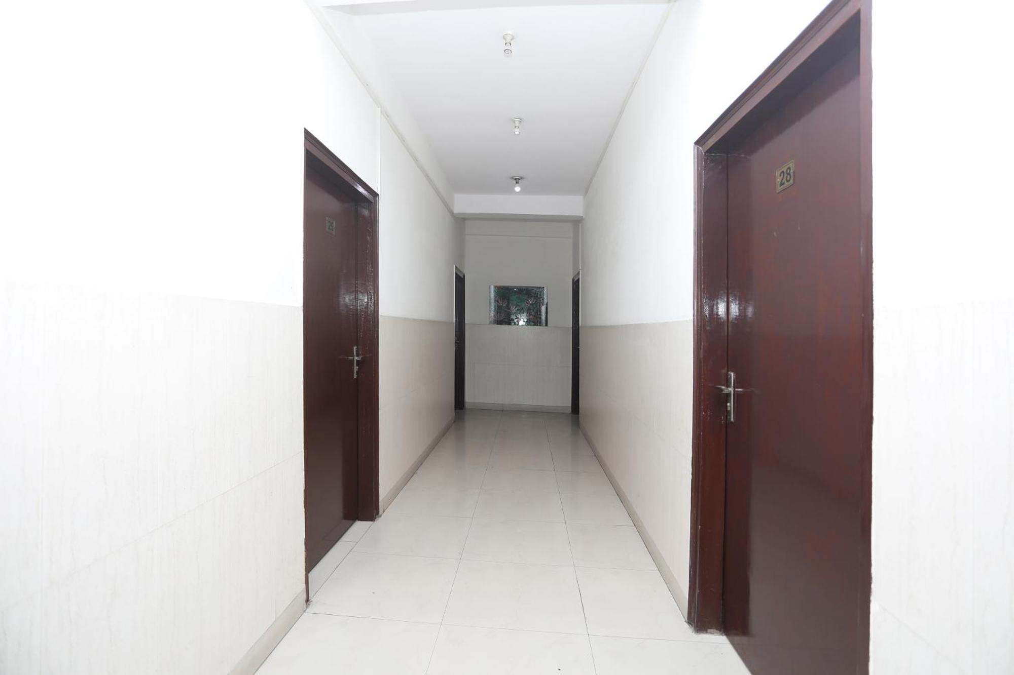 Hotel O Celebration Bnb Home Delhi  Luaran gambar