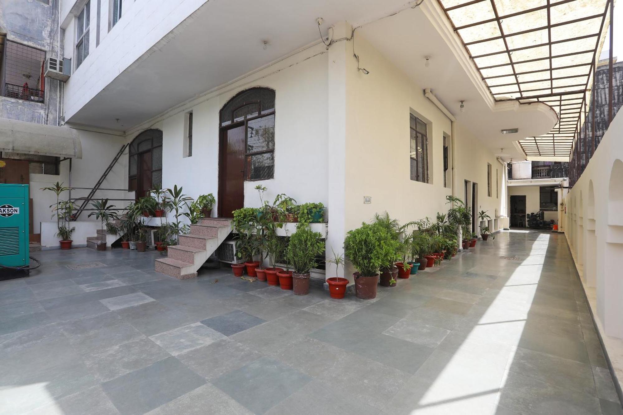 Hotel O Celebration Bnb Home Delhi  Luaran gambar